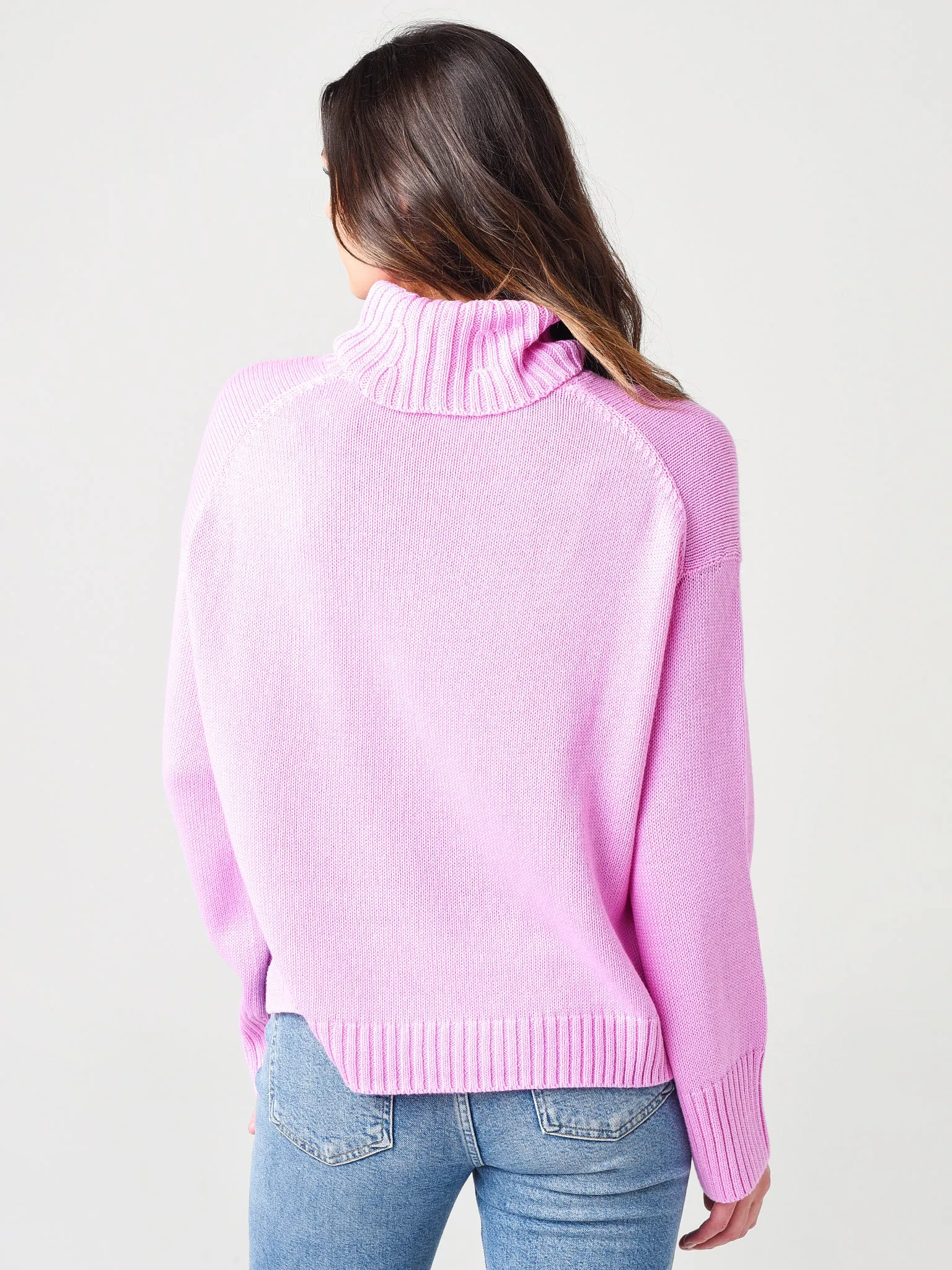 525 Women's Turtleneck Sweater