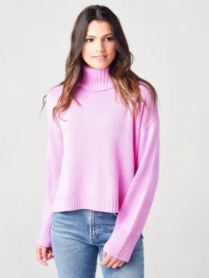 525 Women's Turtleneck Sweater