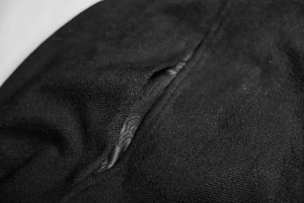 Sophisticated Black Gothic Cloak with Faux Fur Trim